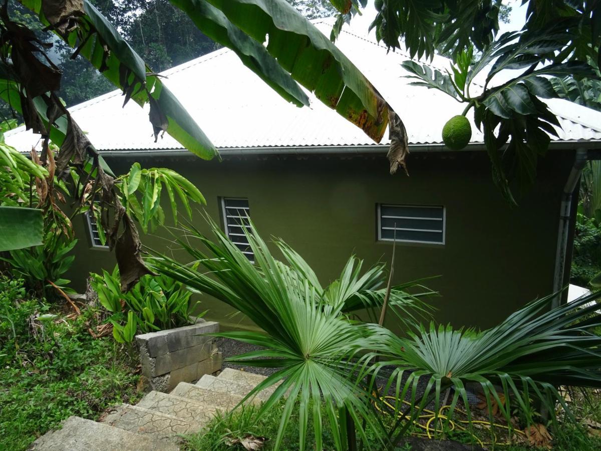 Bungalow Dourou Deshaies Dış mekan fotoğraf